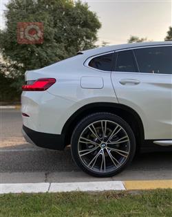 بي ام دبليو X4